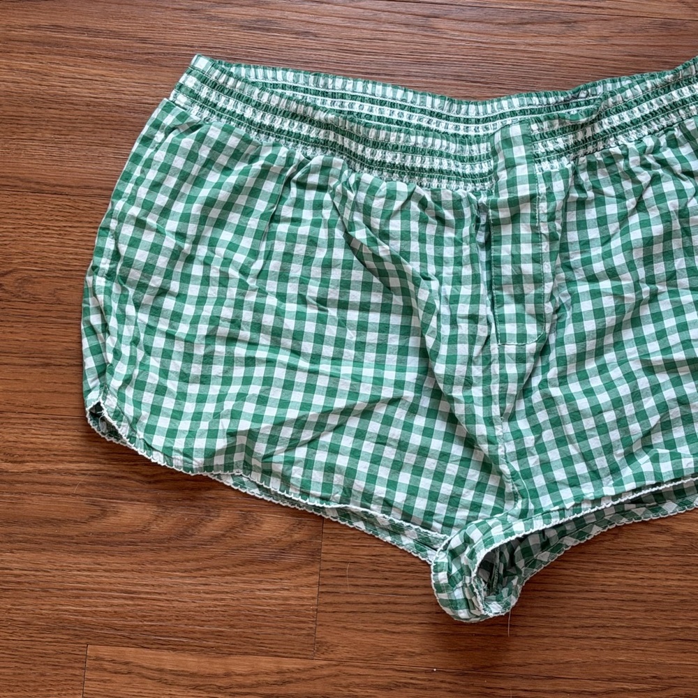 ANTHROPOLOGIE mini green gingham short